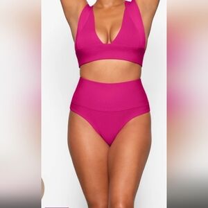 NWT Skims High Waisted Magenta Knit 2 piece swimsuit Size 4XL